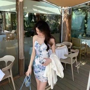 Meet your Posher, Zanita